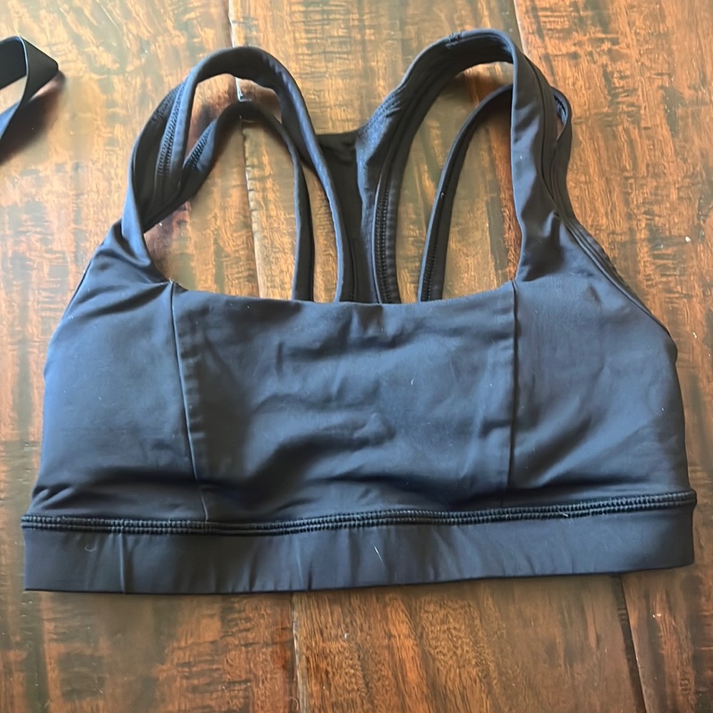 lulu sports bra